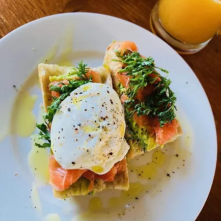 فندق مبيت وإفطار Amama