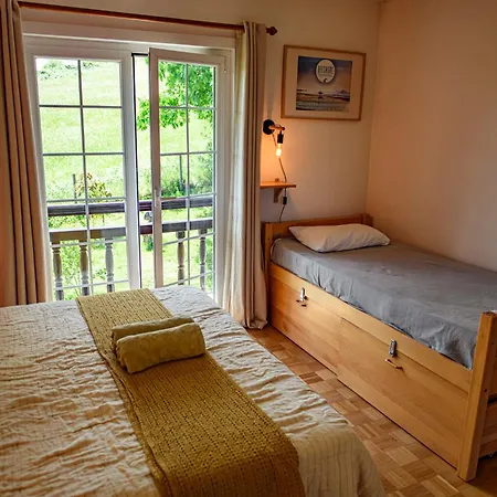 Amama Bed & Breakfast 3*