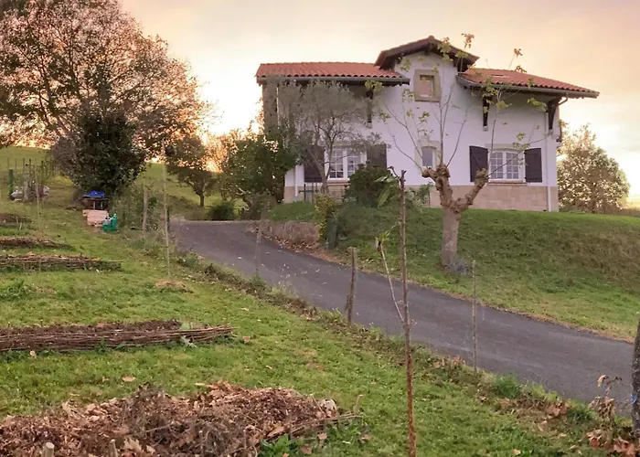 Amama Bed and breakfast 3*